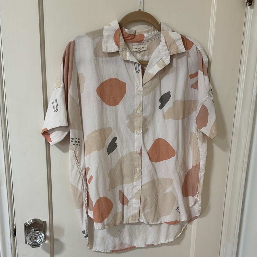 Tradlands Cream and Tan Abstract Blouse